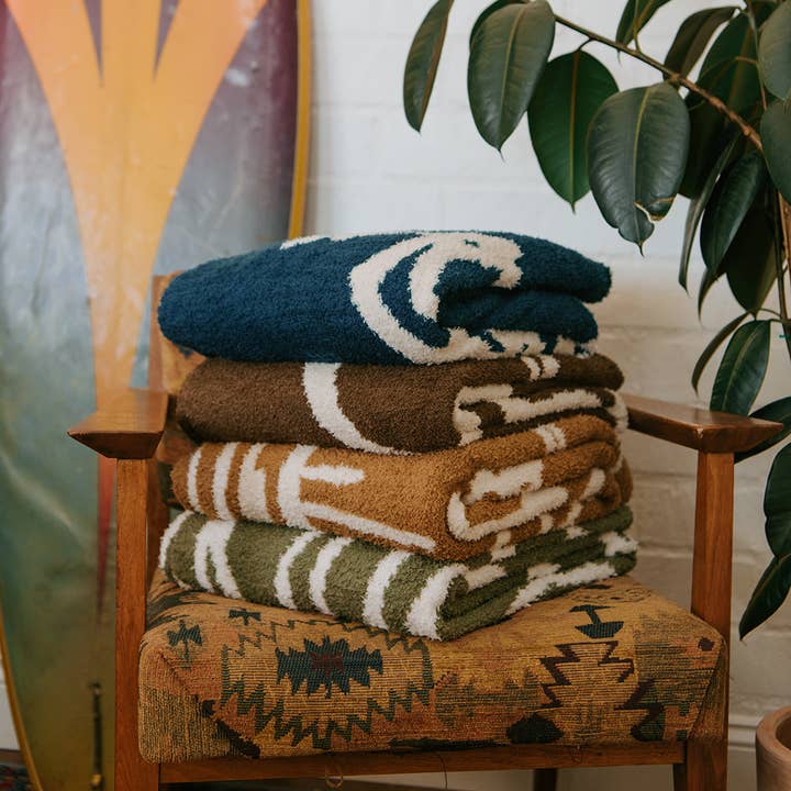 Sundream - Wholesale Throw Blanket - Stripe Plush Throw - Mocha & Cream1