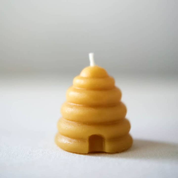 Anellabees - Wholesale Votive Candle - Beehive Votives – Pure Beeswax Candles for Valentine's Day1