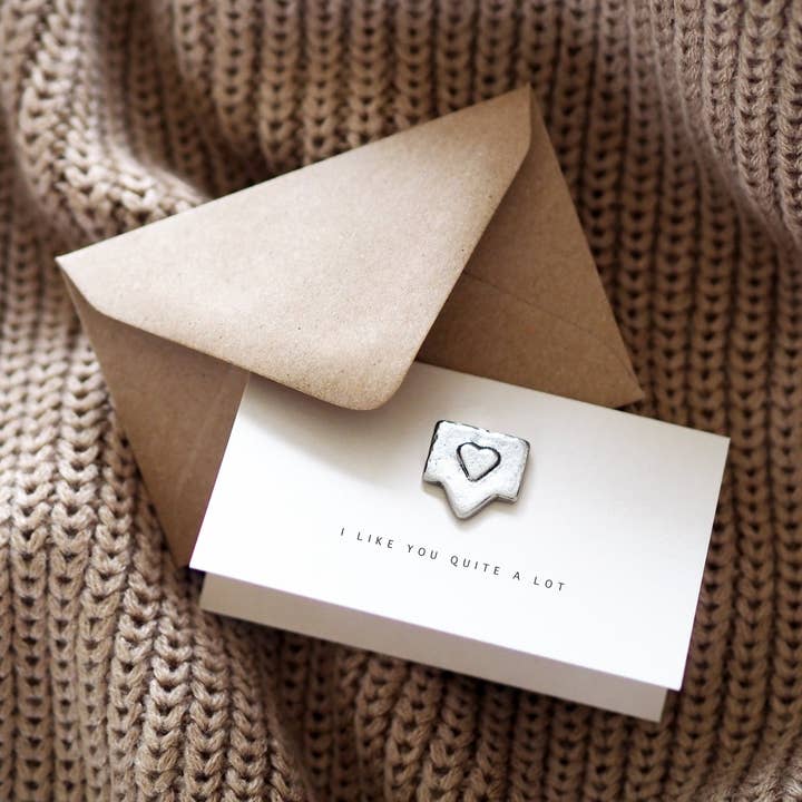 Carte Jeton Cœur 'Je T'aime Beaucoup' pour la vente par Kutuu