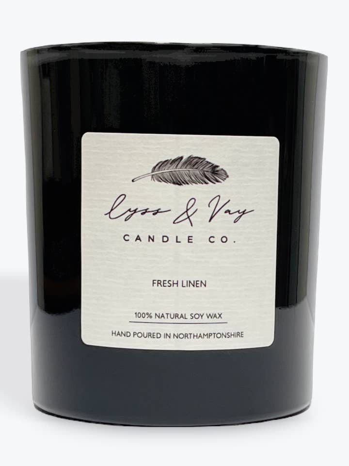 Colección Signature Fresh Linen para venta al por mayor de Lyss and Vay Candle Co.