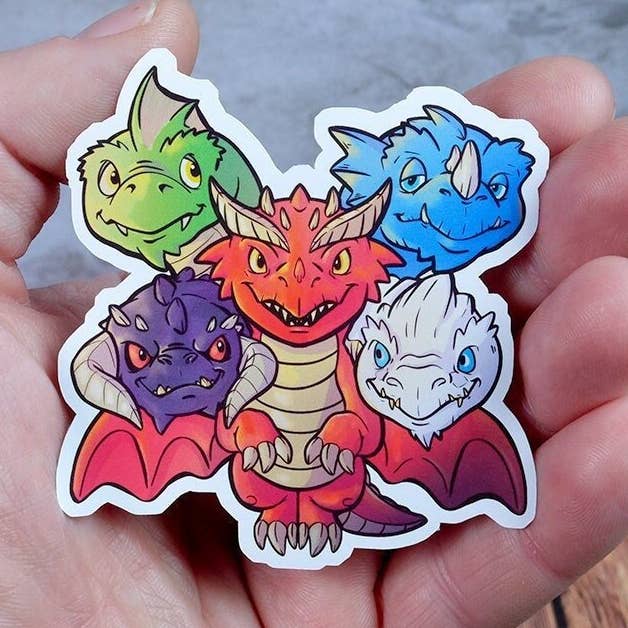 Autocollant Lil T (alias Tiamat) pour la vente par Level 1 Gamers