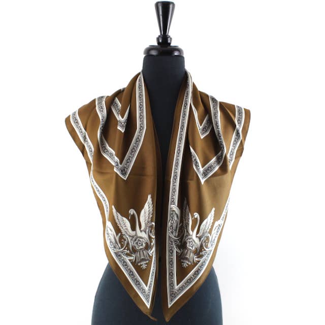 Pretty Persuasions - Wholesale Scarf – Women's - S25274 Swan Triangle Lightweight Scarf10