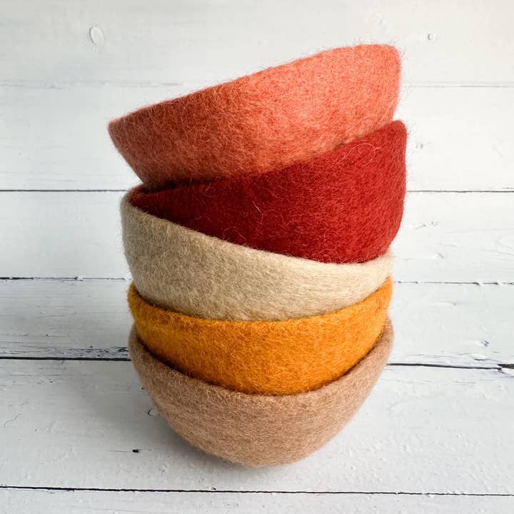 Set de cinco tazones estilo bohemio de fieltro para venta al por mayor de Sewing Seeds Play