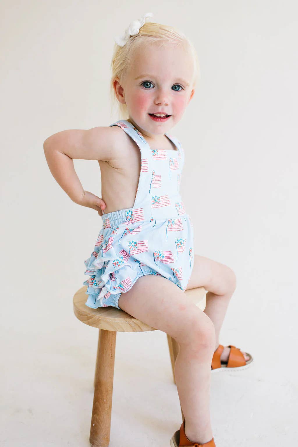 Ollie Jay - Venta al por mayor Body sin pies - Bebés - Isla Bubble en Banderas Azules | Ropa de Bebé | Cuatro de Julio