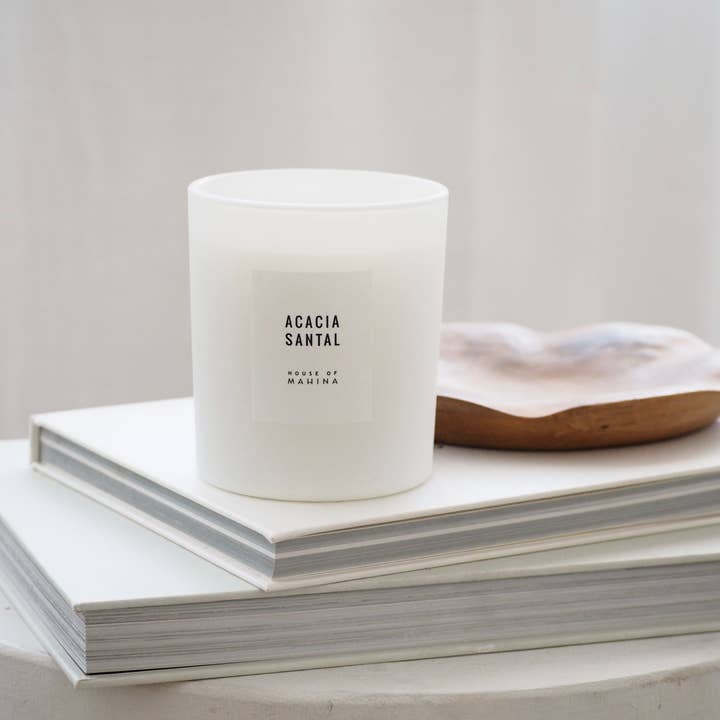 Acacia Santal Classic Candle 12 oz for wholesale by House of Mahina (formerly Makana)