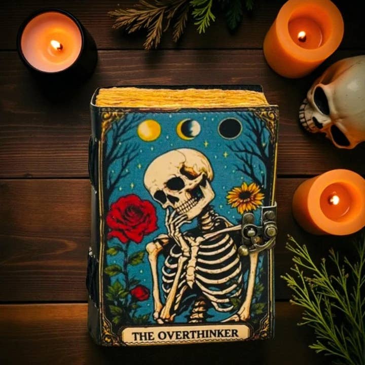 Diario in Pelle Gotico per Pensatori Eccessivi – Libro degli Incantesimi di 200 pagine per la vendita all'ingrosso da parte di Leatherooze