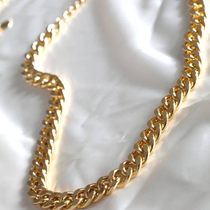 Natsuko’s Jewels - Wholesale Belt - Women's - Cuban Link Chain Belt