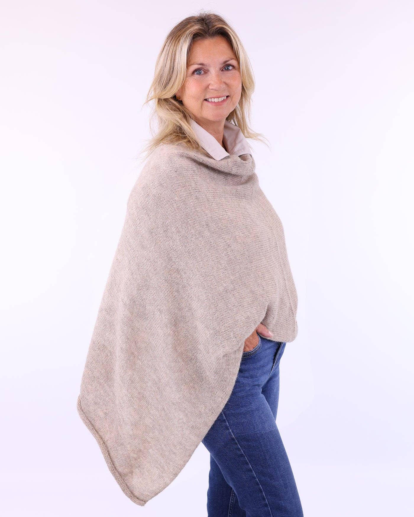 Cadenza Italy Ltd - Wholesale Poncho - Women's - Alpaca Blend Poncho16