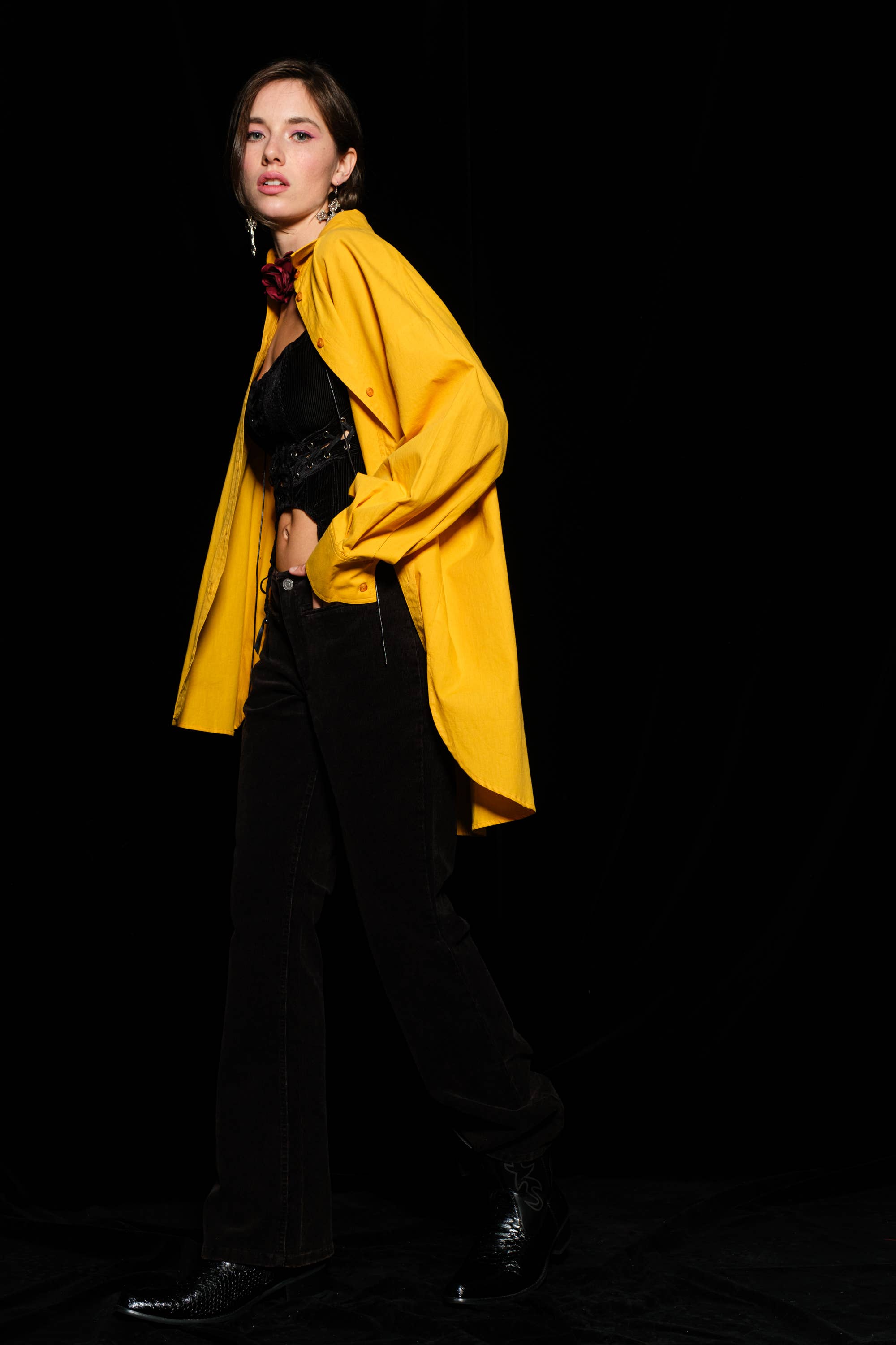 Signature 8 - Wholesale Button Down Shirt - Women's - OVERSIZED SHIRT S1924C9