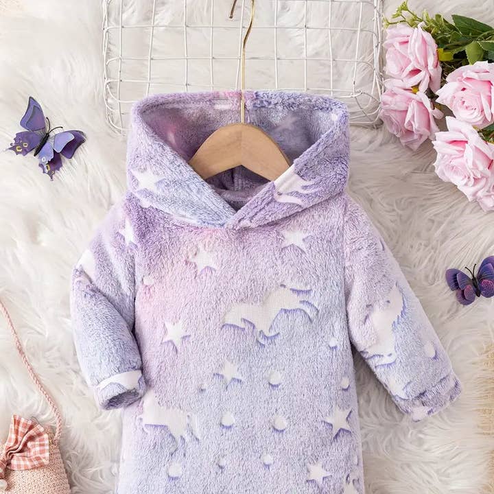 Pigetøj med hætte i fleece | Knælængde langærmet legetøj til efterår og vinter for engroshandel hos Huis Van Merken