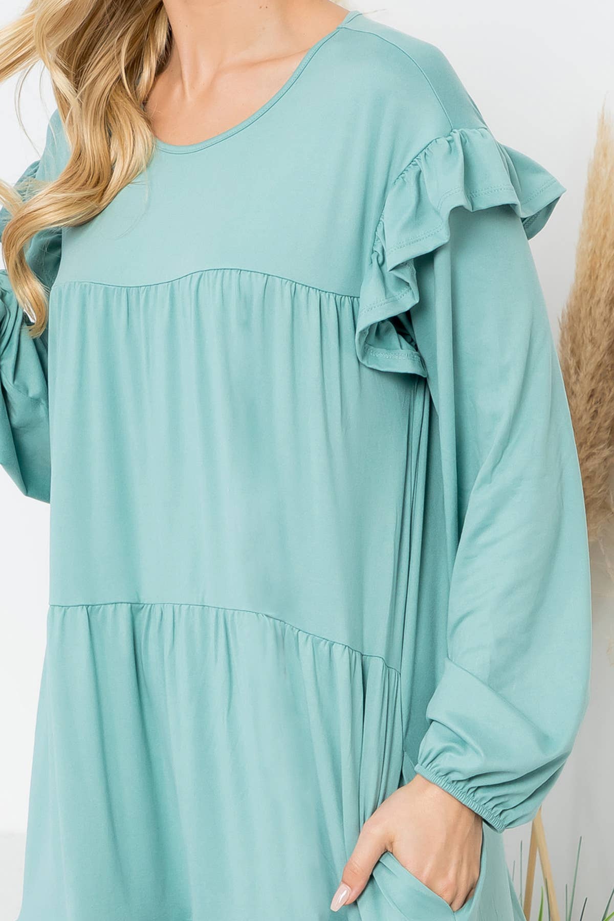 You & Me - Vendita all'ingrosso Vestito - Donna - YMD10024V - ABITO A TINTA UNITA CON DETTAGLIO A VOLANT A MANICHE LUNGHE4