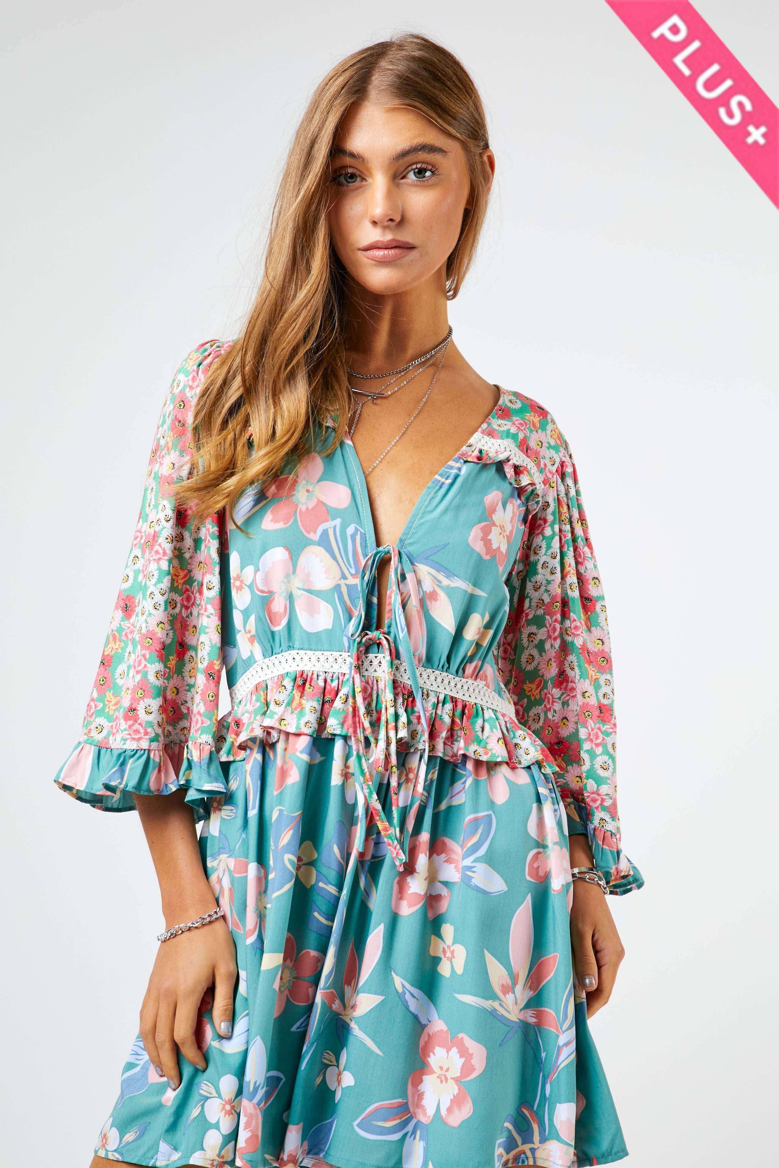 Davi & Dani – wholesale Romper – Women's – PLUS FLORAL TIE FRONT BACK FLARED SLEEVE ROMPER11