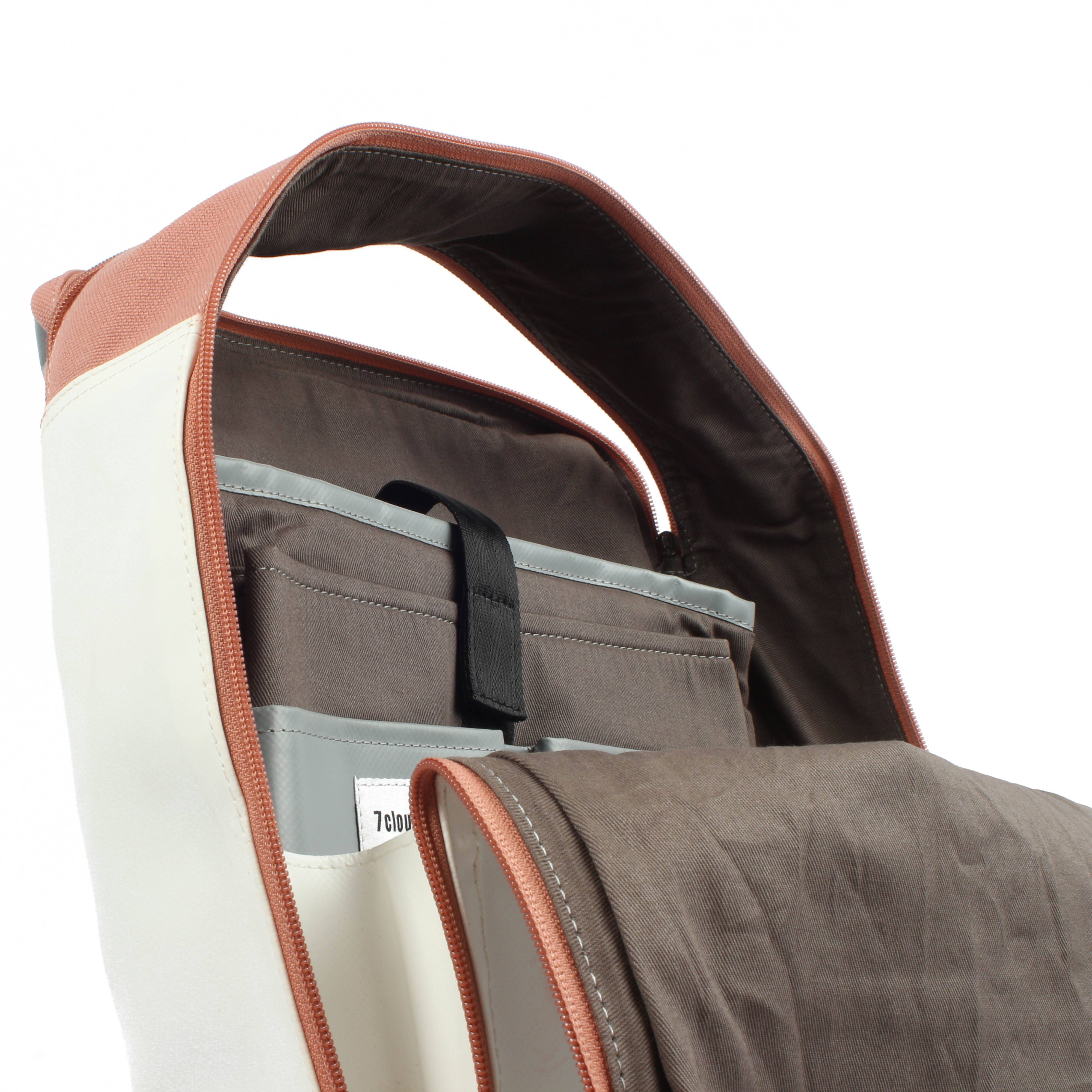 Saumon blanc-gris Sac à dos Agal 7.2 M blanc-gris-saumon en vente sur Faire10