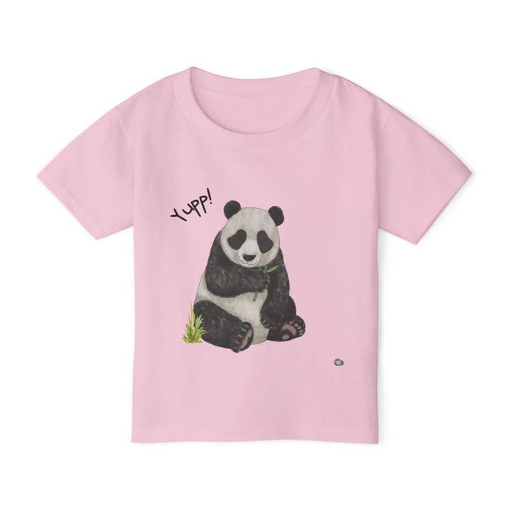 Happymom – wholesale T-shirt med screentryck – Barn – Bedårande Panda Barn T-shirt - Japp! Söt Småbarns T-shirt1