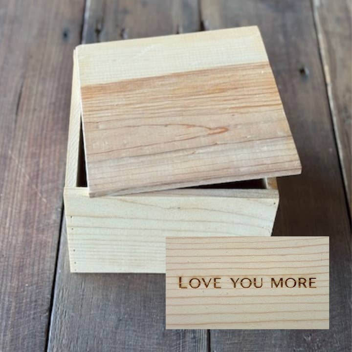 La caja de madera Bloom "TE QUIERO MÁS" para venta al por mayor de Mill 54