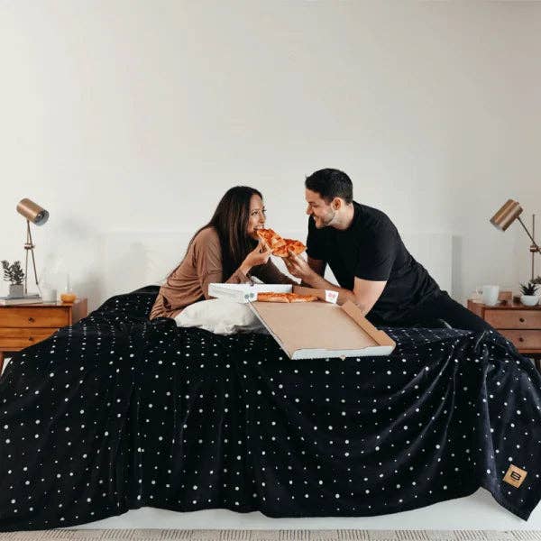 Big Blanket Co - Wholesale Throw Blanket - Original Stretch™ Blanket30