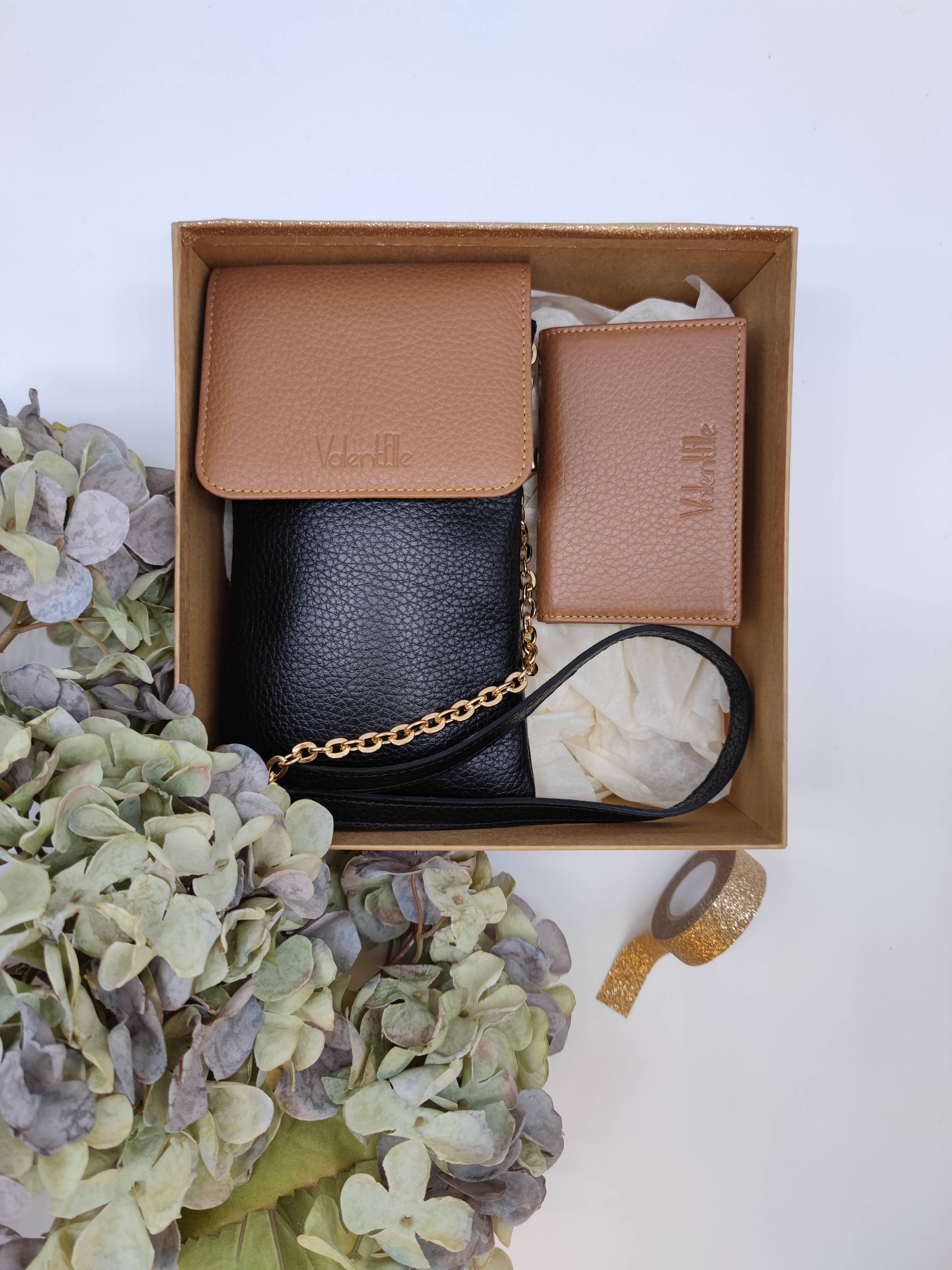 AND-selects Artisan Elegance - Wholesale Card Holder - Women's - Genuine leather brown card holder wallet7