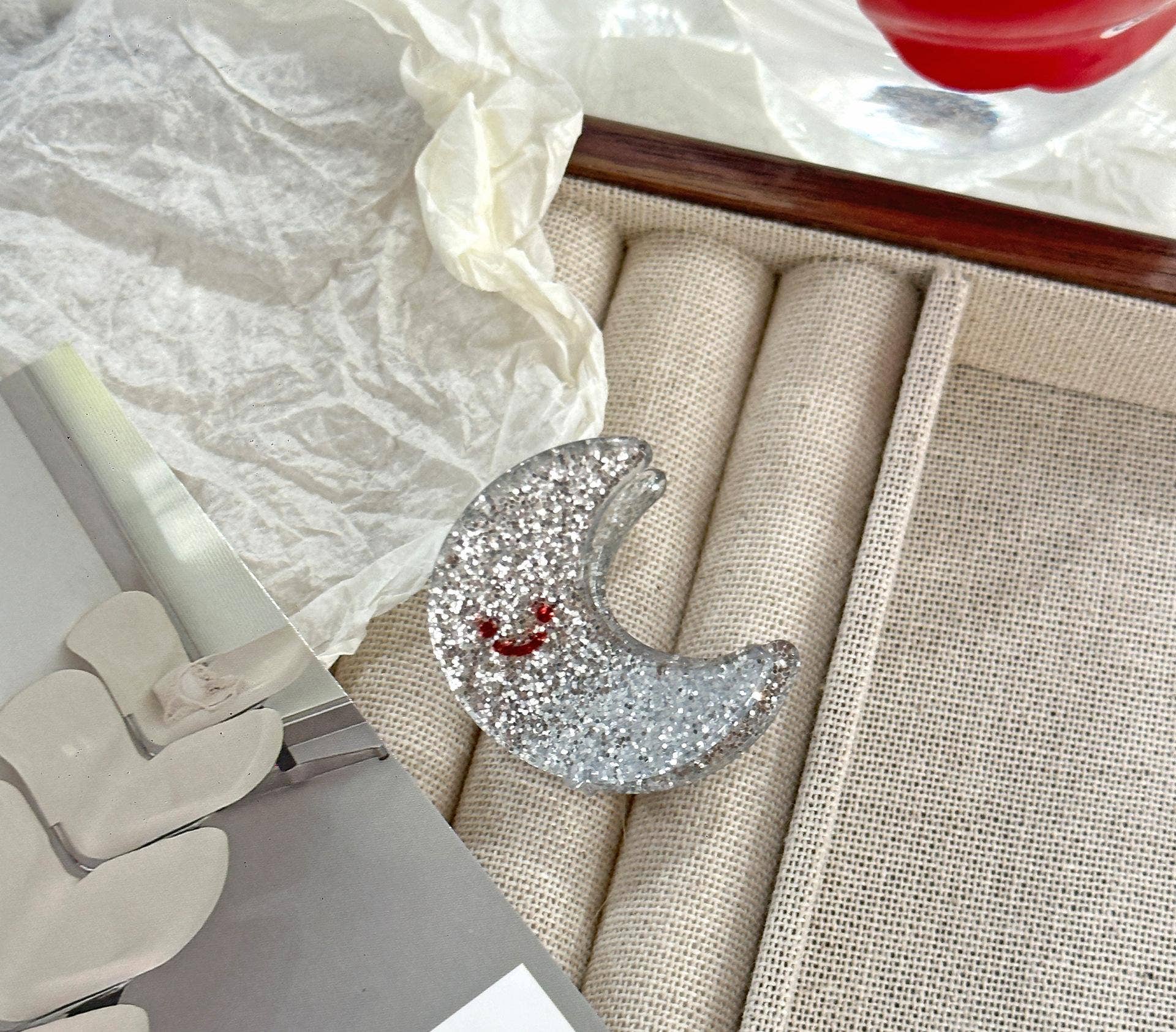 SoapElenGlen – Clips para cabelo - Mulher por atacado – Série de Pequenos Ganchos de Cabelo Nuvem Sol Céu Divertida1