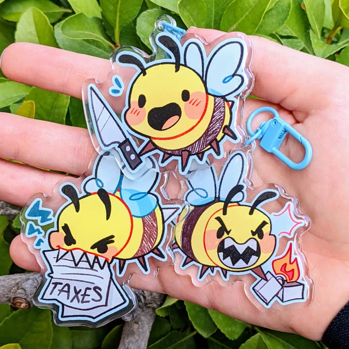 Chaotic Bee Keychains for wholesale by Milky Tomato