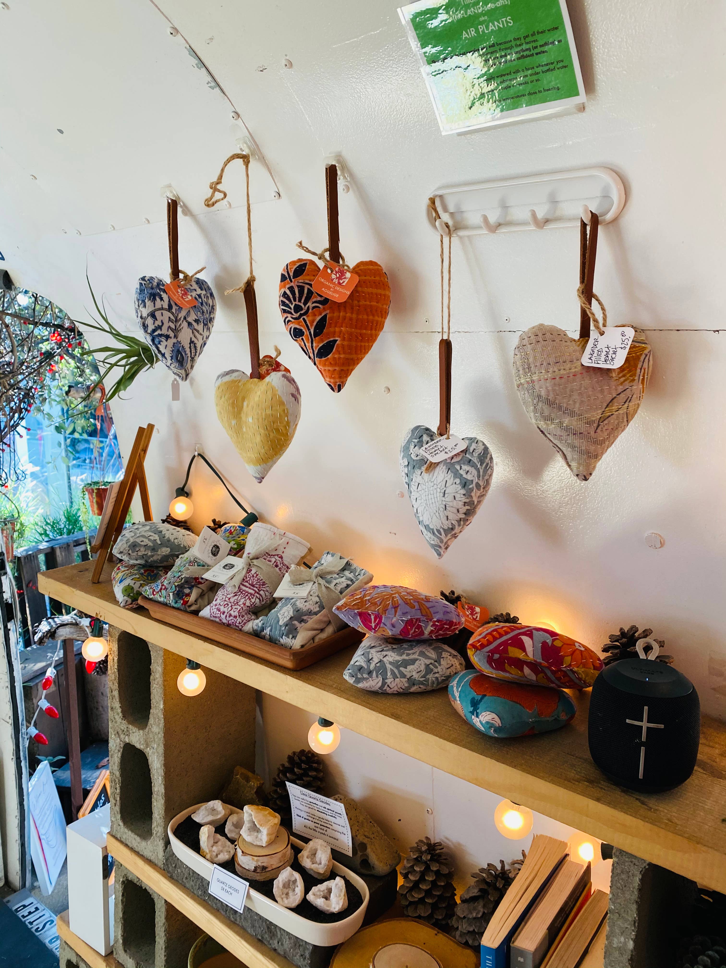 Belle's Nest - Wholesale Sachet - Hanging Lavender Filled Heart Sachets1