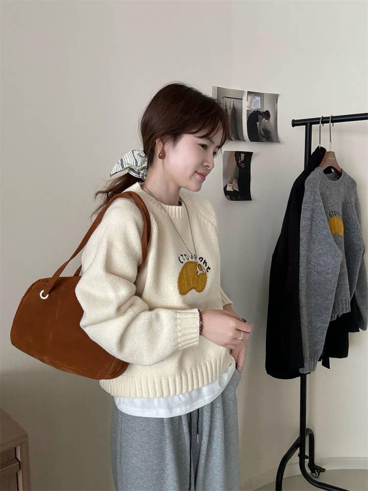 Marayn - Wholesale Knitted jumper – Women′s - Cute Korean Style Cartoon Letter Knit Sweater5