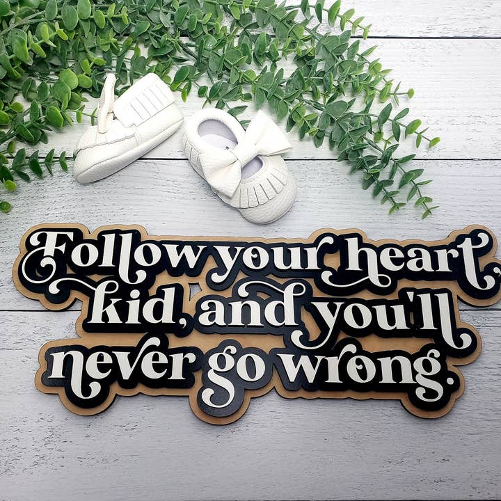 Letrero de pared con cita | Decoración de madera para cuarto de niños | Cita para dormitorio infantil para venta al por mayor de Rosie and Vi