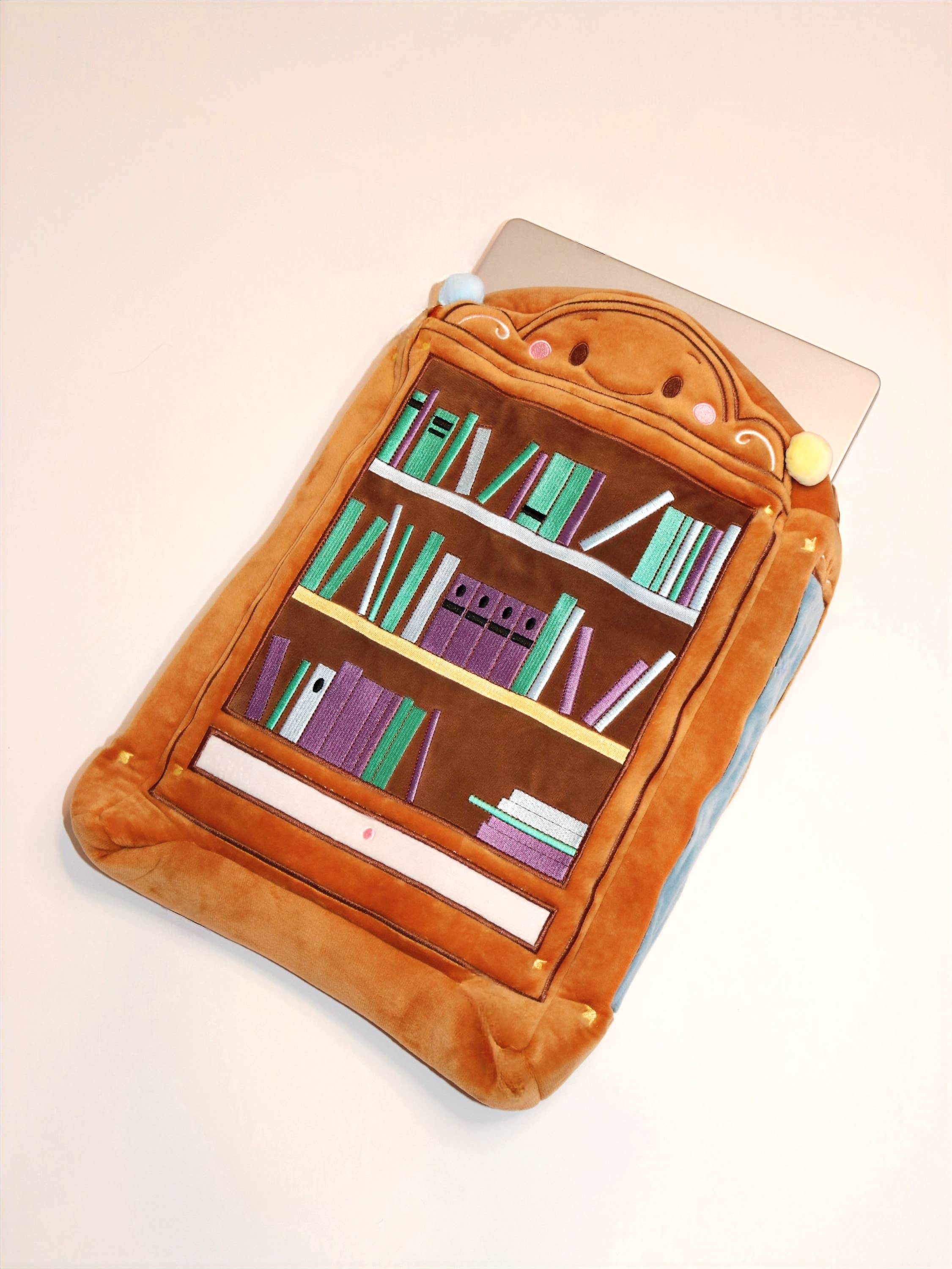 The Brickley Sisters - Wholesale Laptop Bag - Unisex - Bibli the Friendly Bookshelf® Laptop Sleeve2