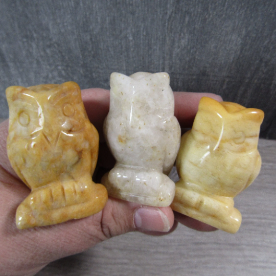 Keystone Crystals - Wholesale Decorative Figurine - Gemstone Owl Figurine Medium - for Crystal Retailers1