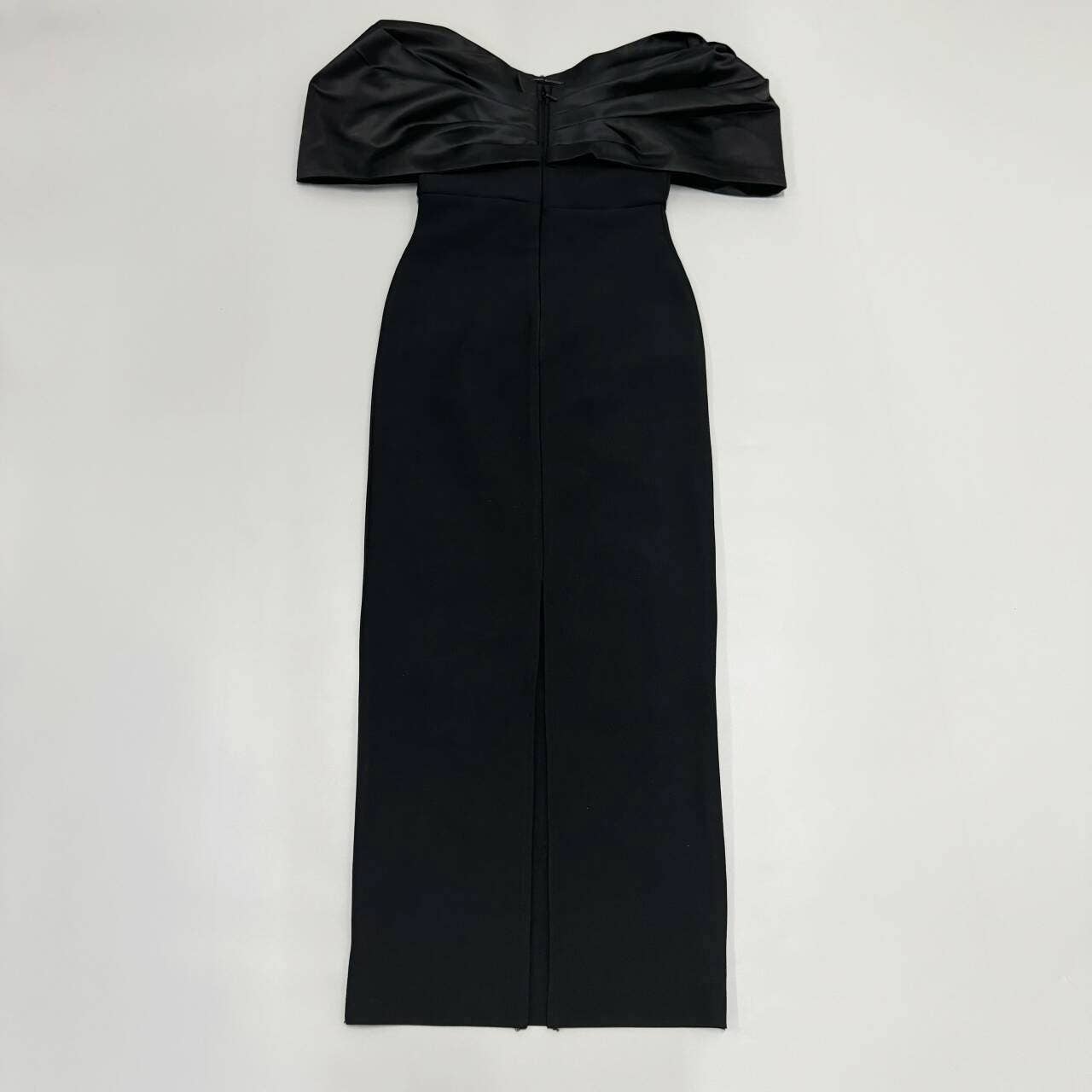 Productseeker – Vestido comprido - Mulher por atacado – DR829 Vestido de Outono com Ombros Descobertos e Laço de Strass8