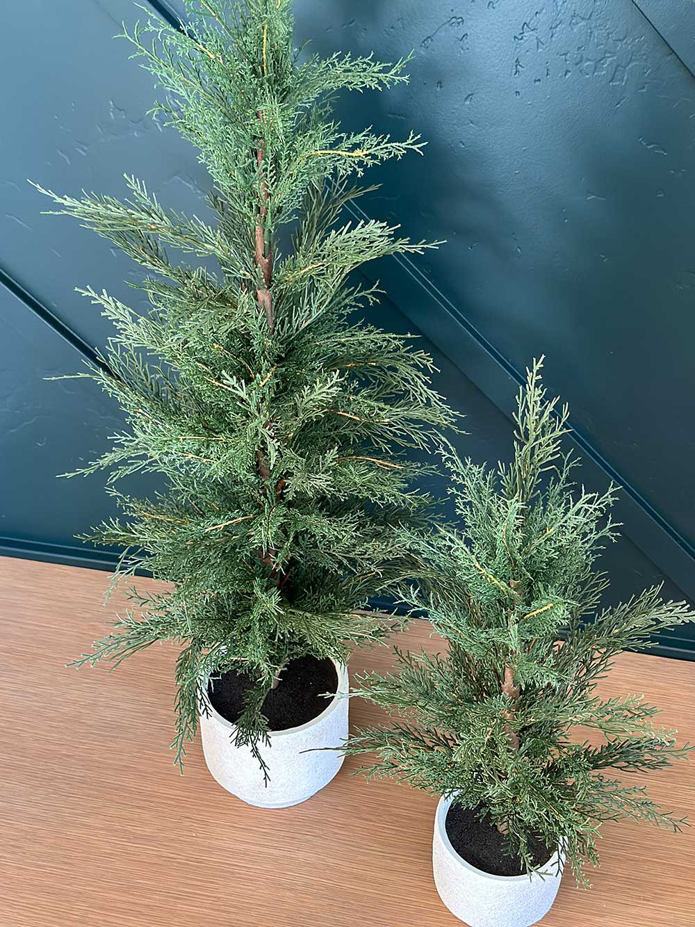 CG Hunter - Wholesale Artificial Plant - 24" / 2’ Artificial Evergreen Cedar Tree Set12