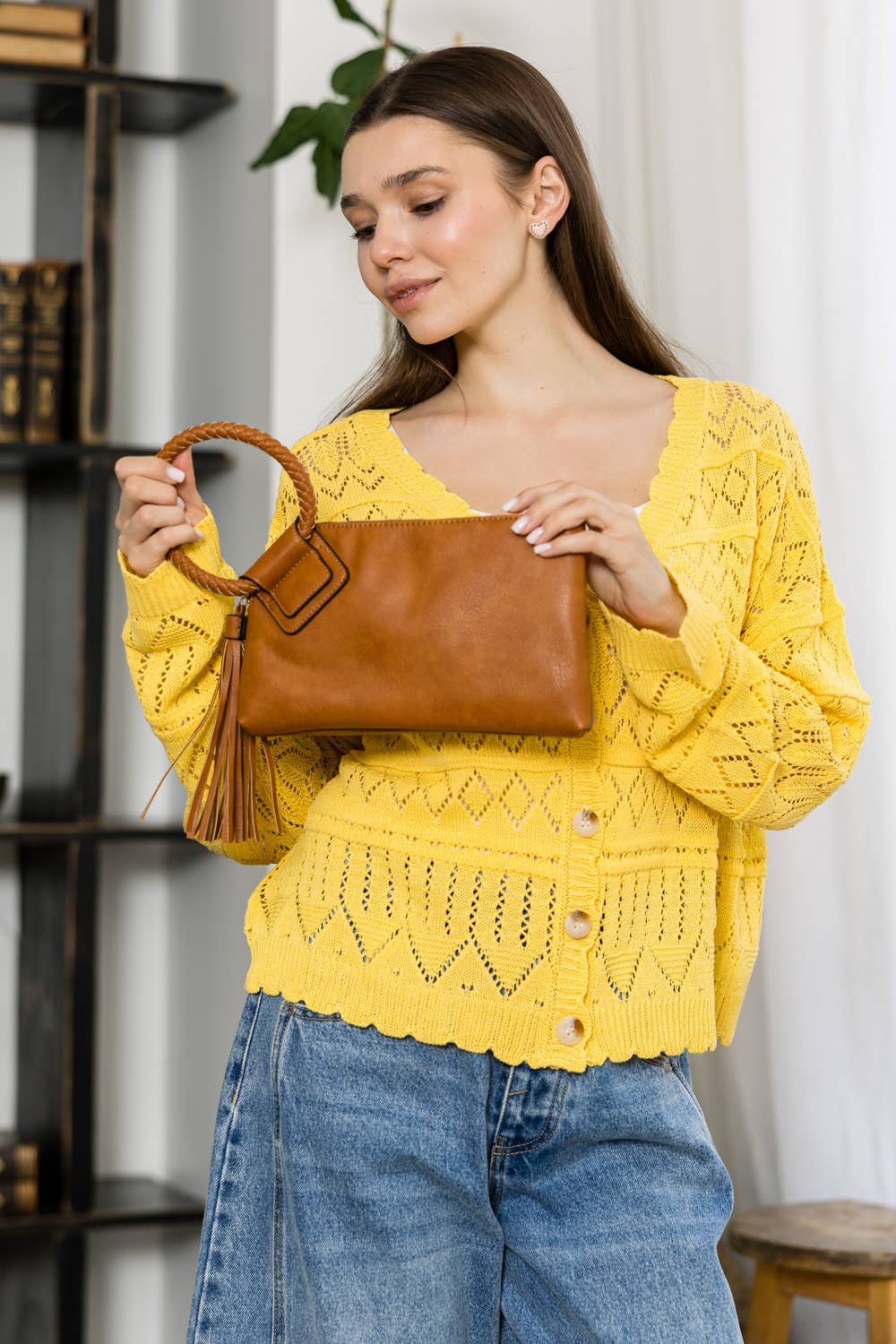 Handbag Factory Corp - Wholesale Clutch Bag - Women's - Braided Ring Handle Wristlet Clutch19