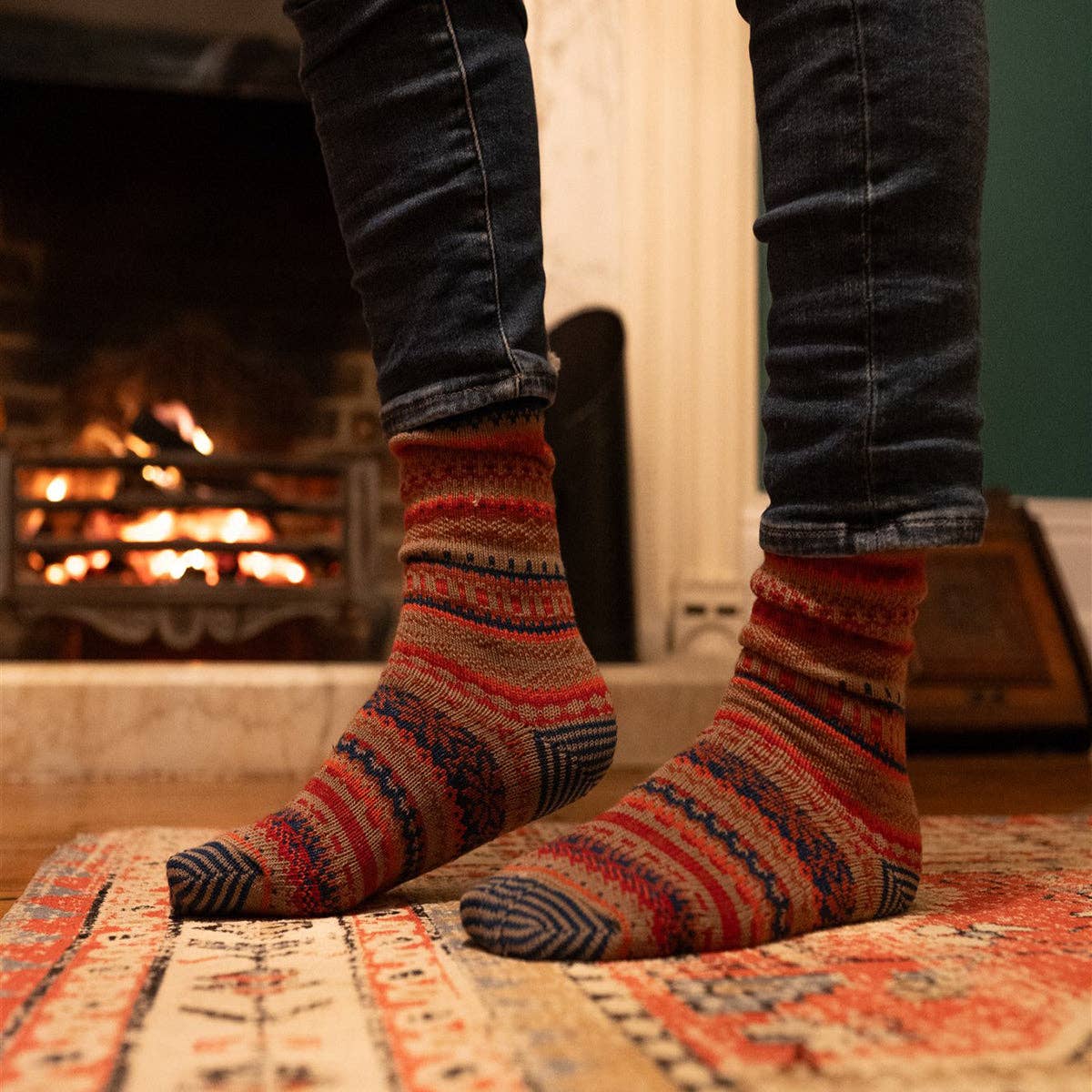 Forever England / Millie Mae – wholesale Socks – Men's – Men's Fairisle Socks Red/Blue3