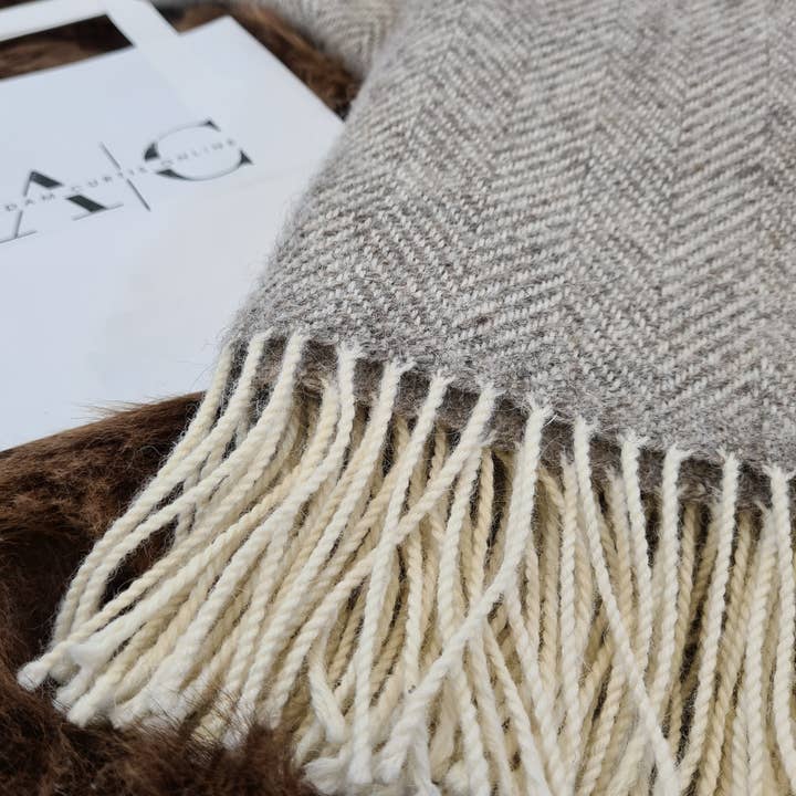 Adam Curtis Online - Wholesale Throw Blanket - Muckle Flugga Real Shetland Wool Throw - Grey Herringbone