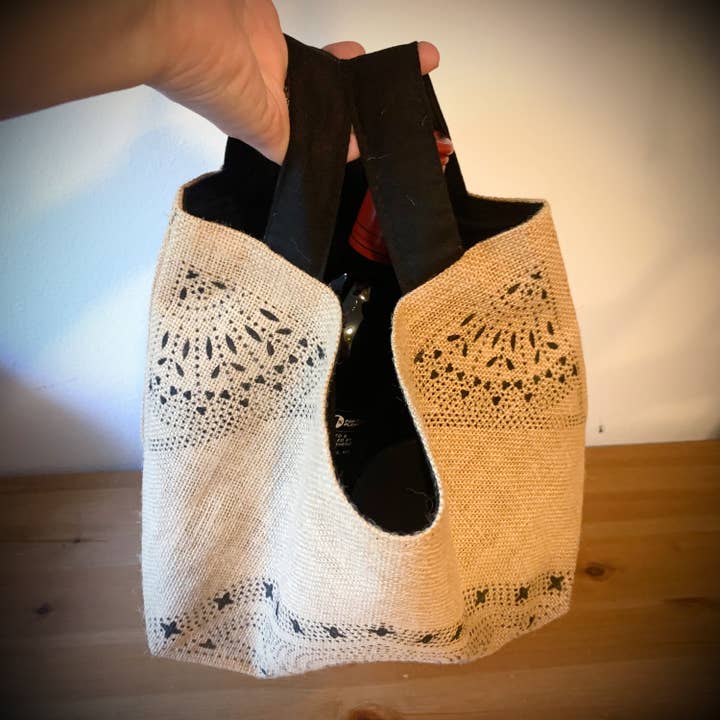 Shakes + Speares – Sacola - Mulher por atacado – Saco Pequeno de Juta para Jardim - Lace Delight6