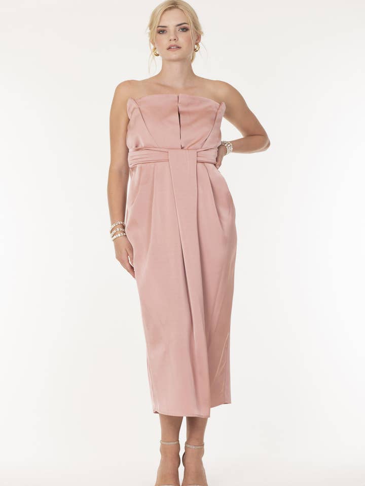 Tulipan Kjole for engroshandel hos More By Siste's