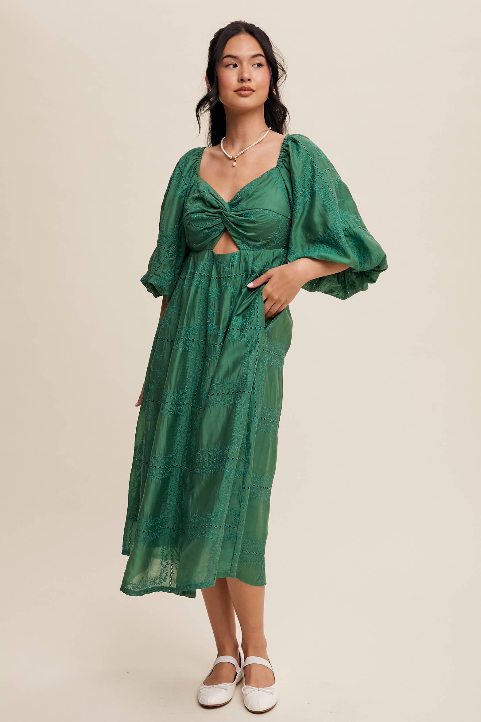 Listicle - Vendita all'ingrosso Vestito - Donna - Abito Midi Ricamato LD14372