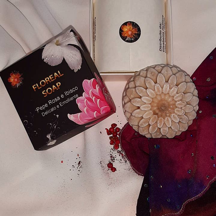 Pink Pepper and Hibiscus Soap for wholesale by Elisi'r