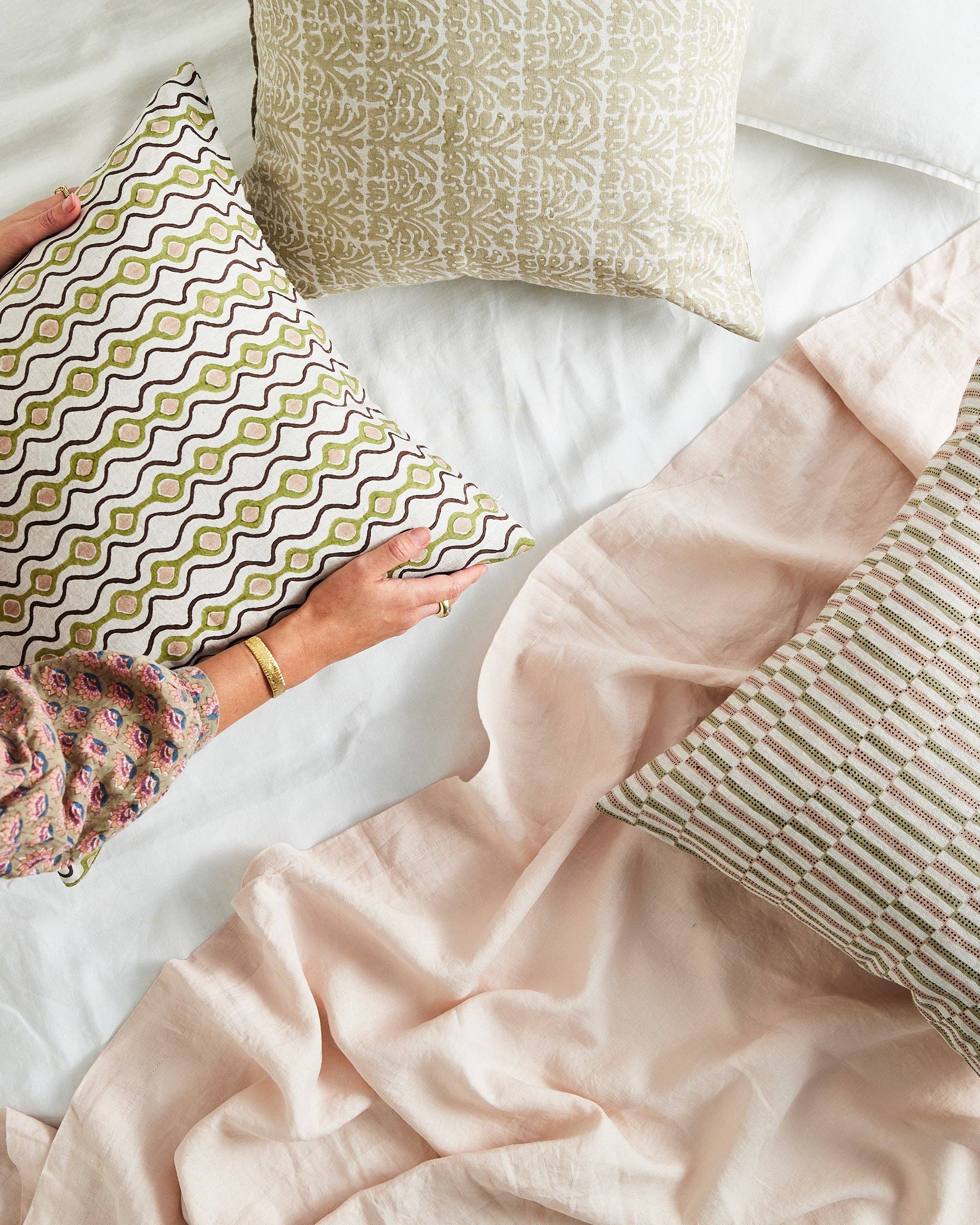 Walter G – wholesale Throw pillow cover – Toro Cactus Pillowcase2