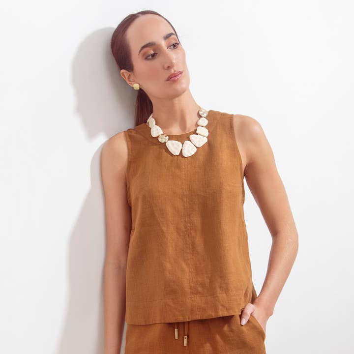 BLOUSE SOFIA LIN EN LIN COULEUR CAFÉ pour la vente par Maria la Paz