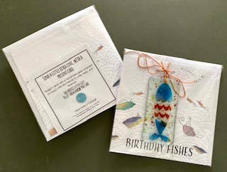Dreya Glass - Wholesale Birthday Card - Birthday Fishes (Linear) - Greeting Card With Fused Glass2