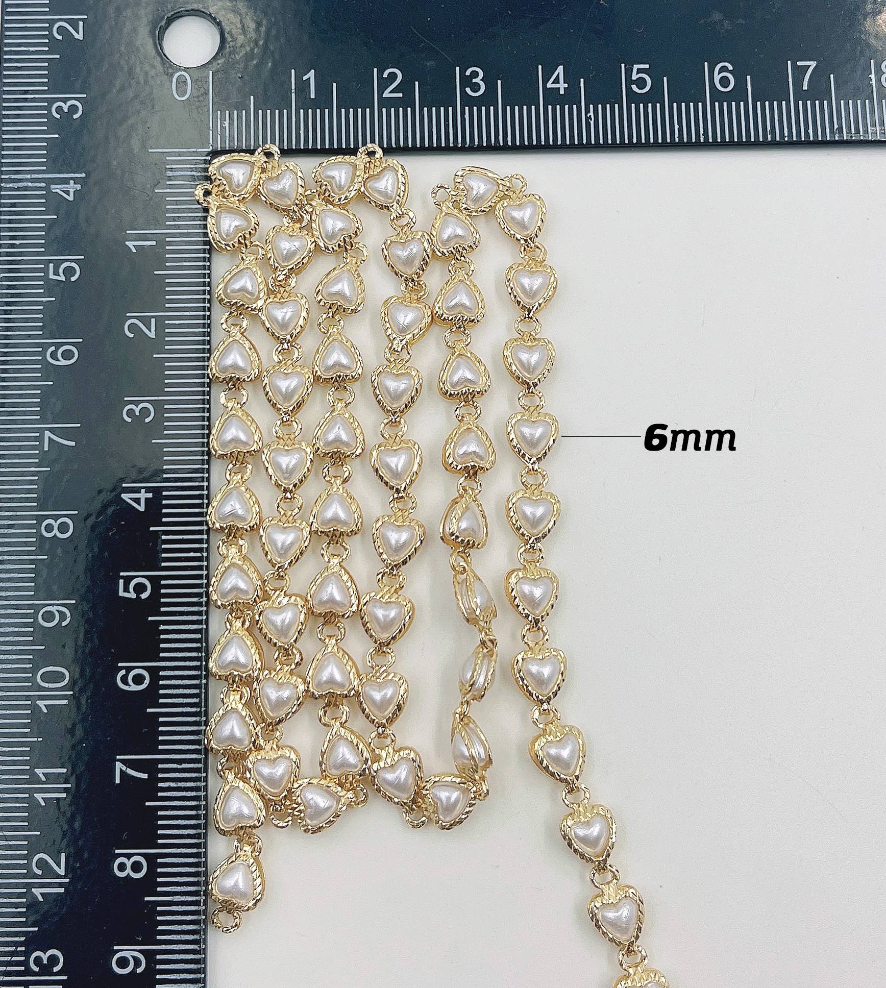 Beads Creation – wholesale Beads – White Pearl Heart Chain, MOP Pearl Chain by Foot, CH29610