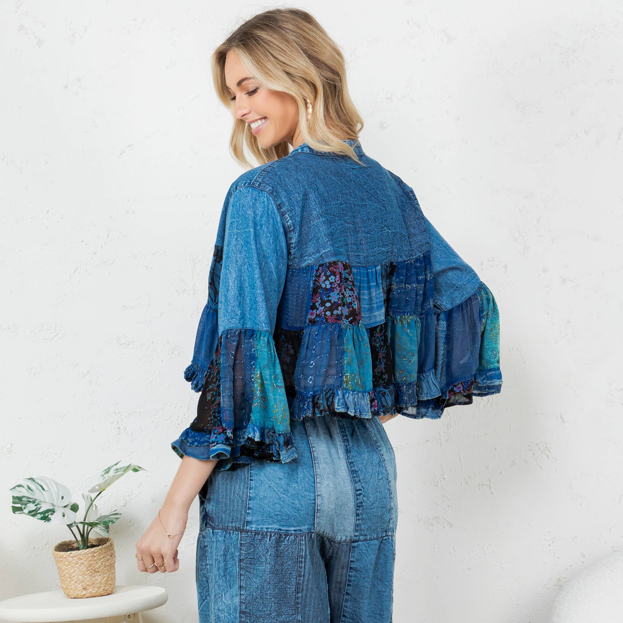 Young Threads - Wholesale Kimono - Women's - Boho Kimono Shrug with Bell Sleeves - New2