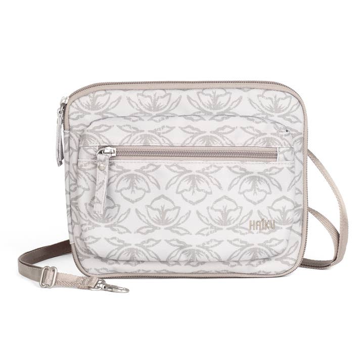 Aspire Folio för wholesale av Haiku Bags