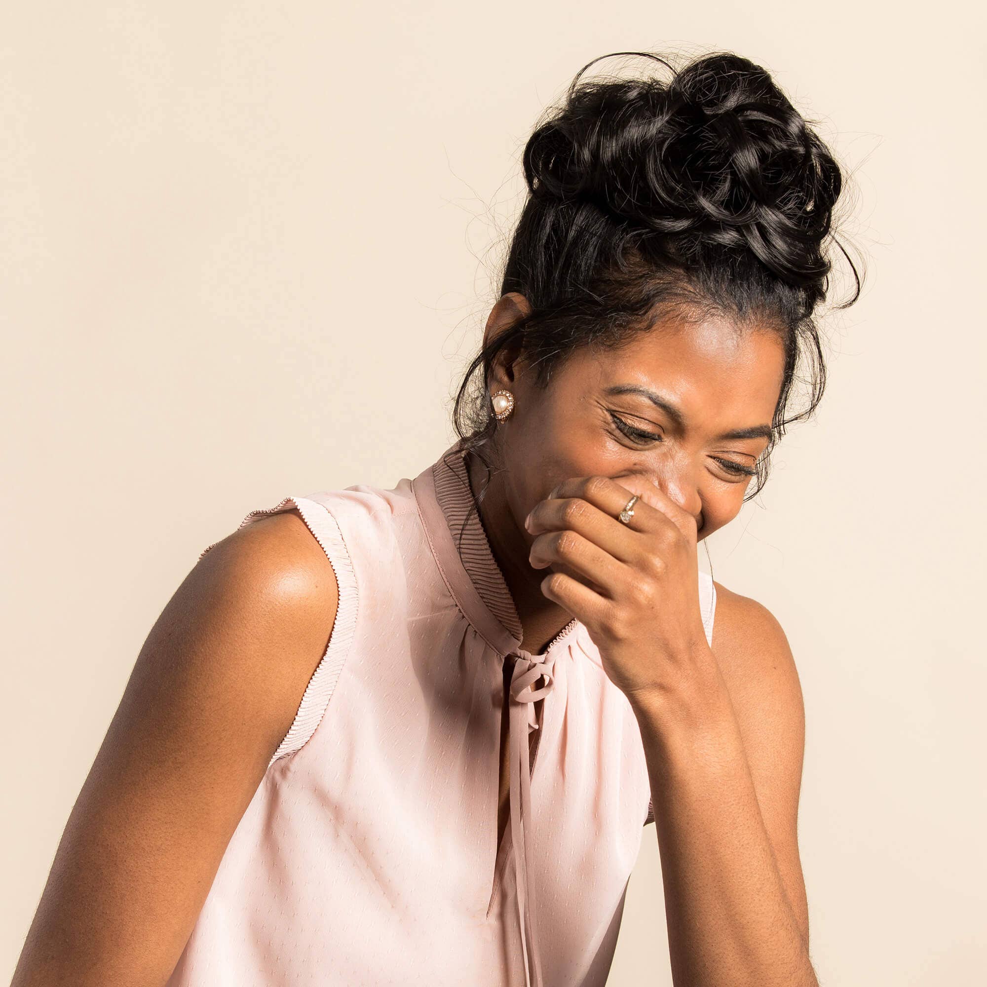 Madison Braids - Wholesale Haarelastiekje - Dames - Madison Braids paardenstaarthouder voor dames met top knoop17