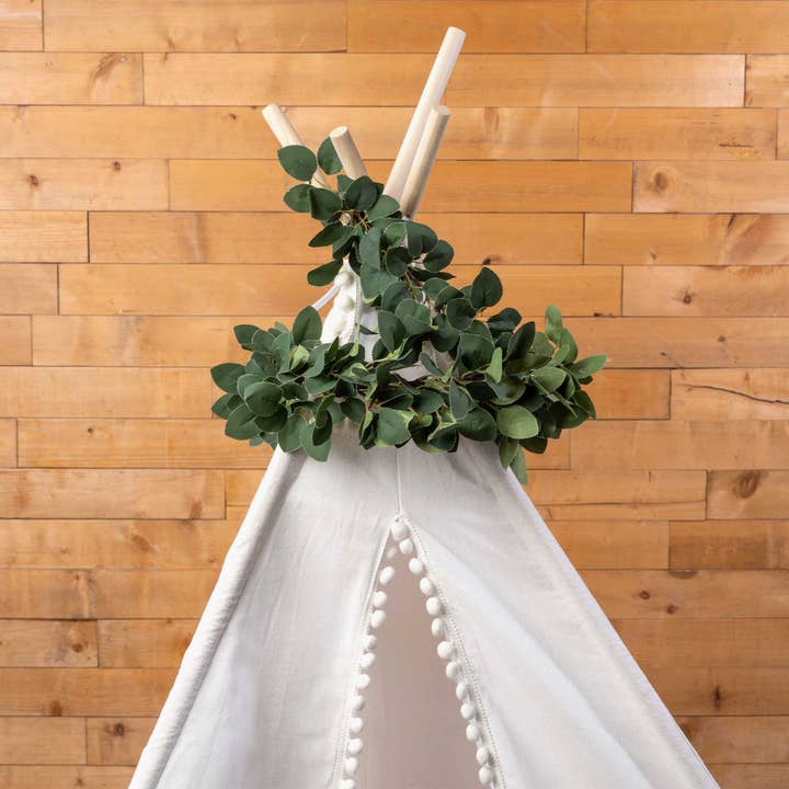 Portofino International Trading, USA - Wholesale Bunting/Garland - Artificial Eucalyptus Garland