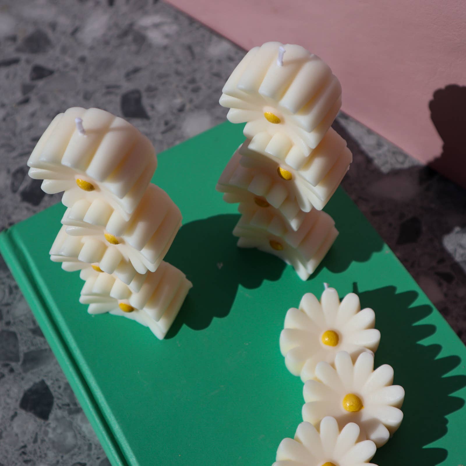 Drop Dead Candles - Wholesale Novelty Candle - Daisy Flower Pillar Candle8