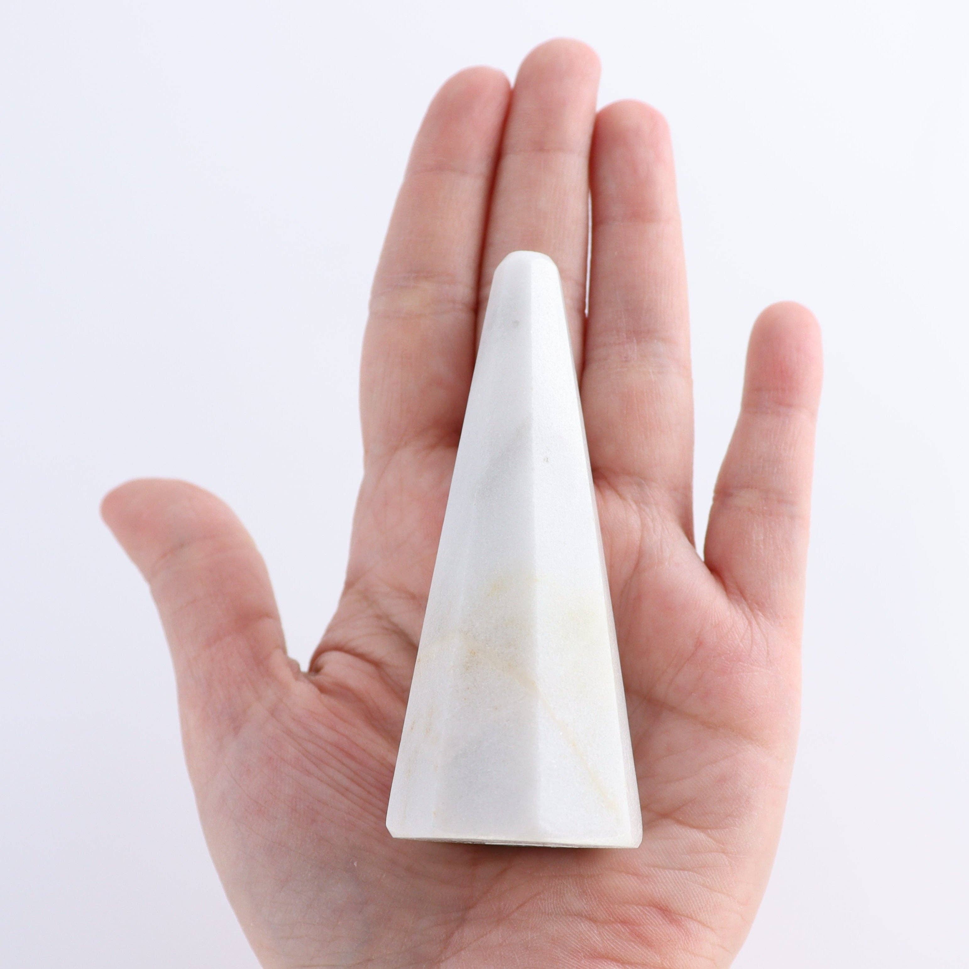 Mi Esperanza Minerals - Wholesale Jewelry Stand & Display - One White Marble Ring Holder3