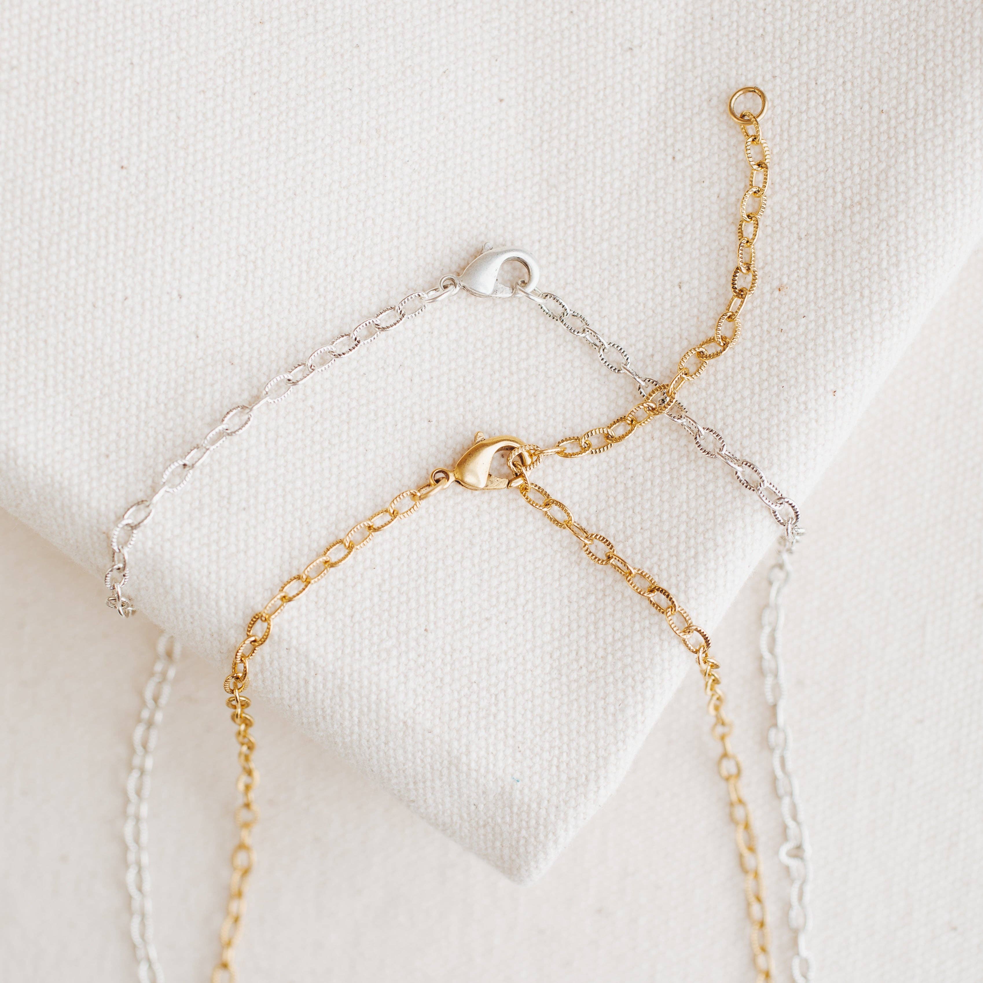 Bel Kai – Großhandel Gliederhalskette – Fein strukturierte Kette (verstellbar)3