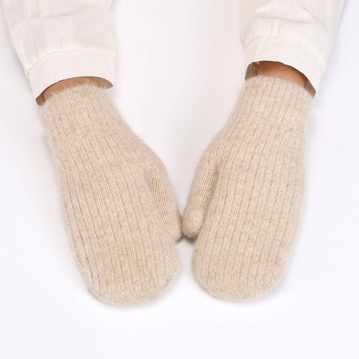 ACCITY - Wholesale Gloves - Unisex - KNITTED WOOL COVERED WINDPROOF WARM GLOVES_CWAG02495