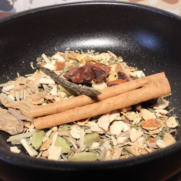 Les Epices Curieuses - Wholesale Dried Spice Mix - Saint Barthe Arranged Rum Preparation Kit1